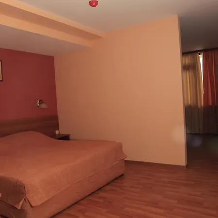 Svetitsata Szálloda Ljaszkovec