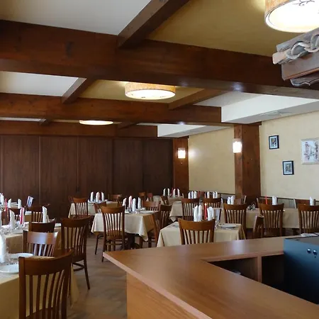 Svetitsata Hotel Lyaskovets